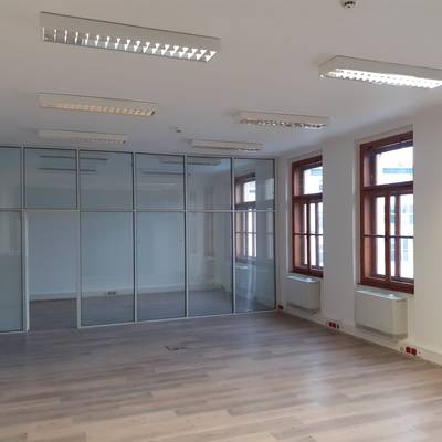 Pronájem kanceláře 320 m² Záhřebská, Praha - Vinohrady